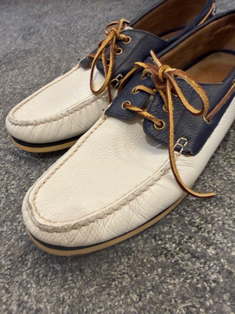 Nautical Preppy Polo by Ralph Lauren Leather Boat Shoes - Picture 4 of 9